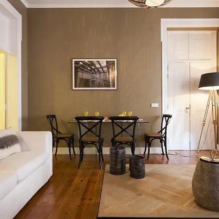 Altido Downtown Pier Apartments