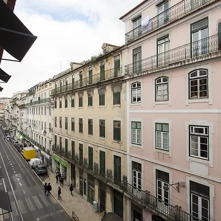 Apartment Altido Downtown Pier Apartments Lisbon